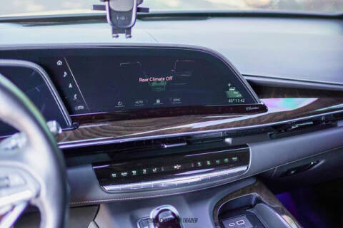 2023 Cadillac Escalade ESV Sport Platinum