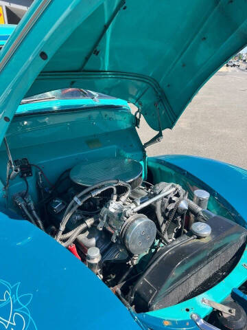 1940 Ford Deluxe