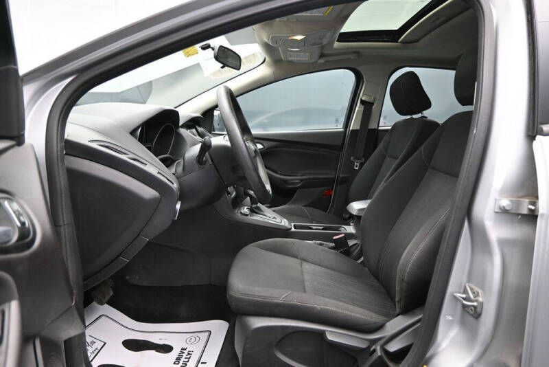 2017 Ford Focus SEL