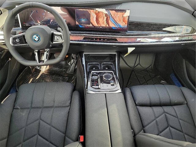 2026 BMW 7 Series 750e xDrive