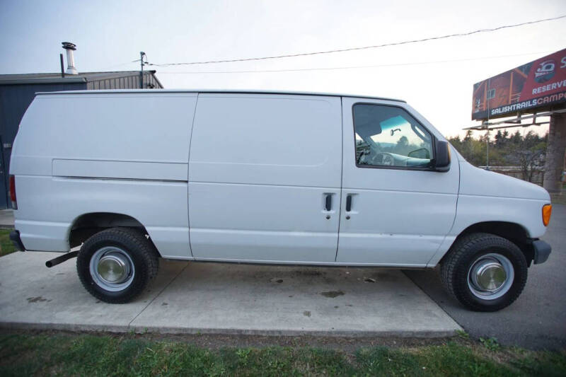 2003 Ford E-Series E-250