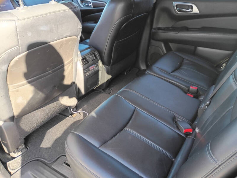 2014 Nissan Pathfinder SL