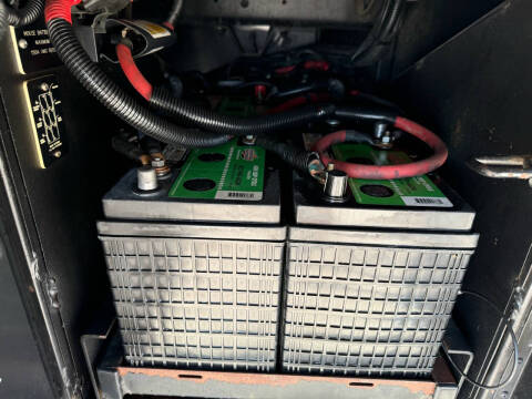 2012 Newmar Dutchstar 4354 ,  450hp, King Bed