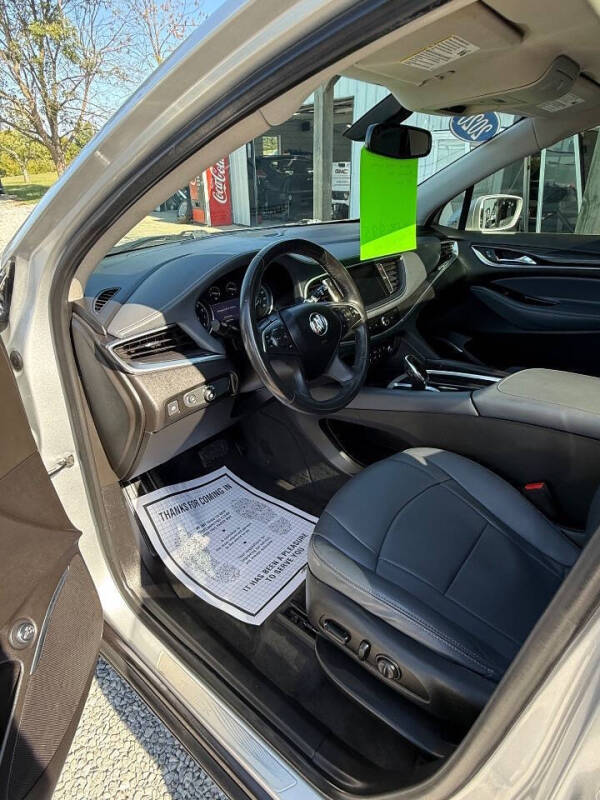 2020 Buick Enclave Essence