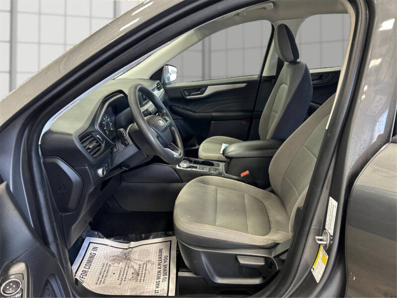 2022 Ford Escape S
