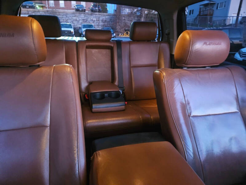 2010 Toyota Tundra Limited