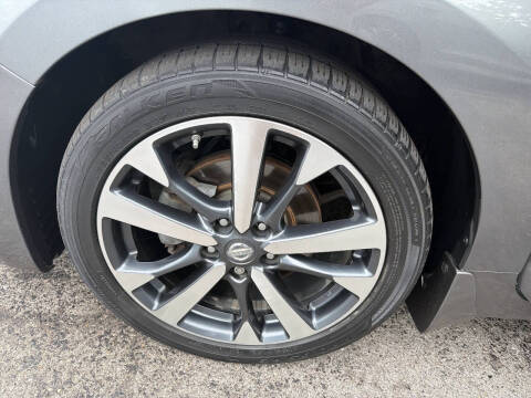2017 Nissan Altima 2.5 SR