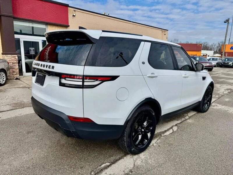 2017 Land Rover Discovery SE
