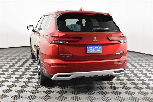 2025 Mitsubishi Outlander PHEV SE