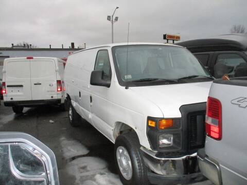 2009 Ford E-Series Cargo for sale at Lynnway Auto Sales Inc in Lynn MA