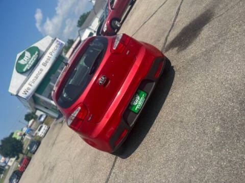 2014 Kia Rio 5-Door LX