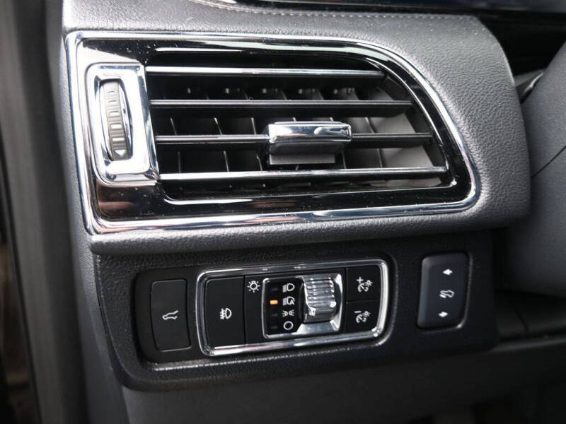 2024 Lincoln Navigator Premiere