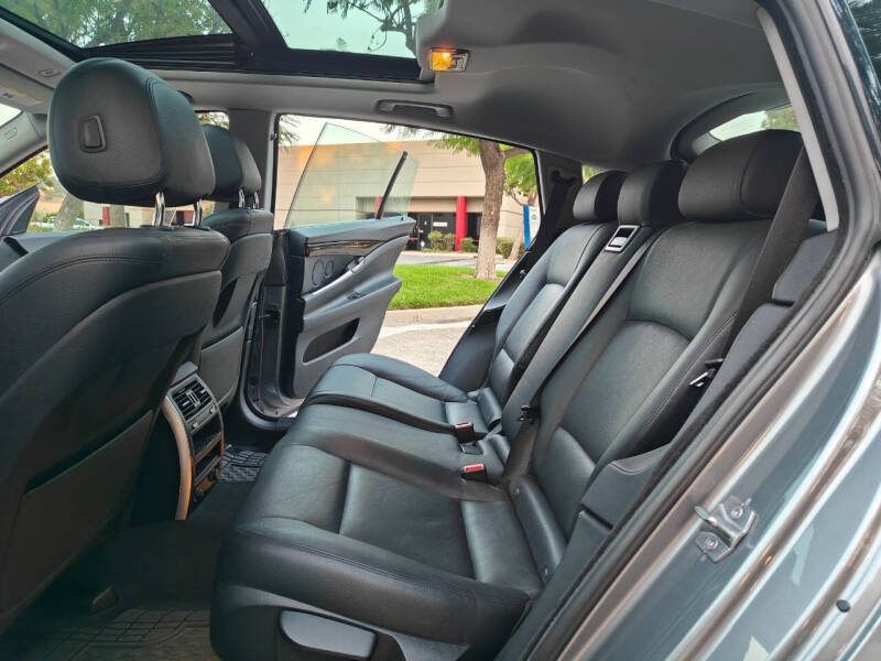 2014 BMW 5 Series 535i Gran Turismo