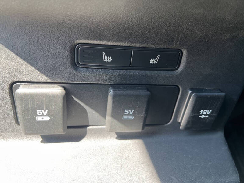 2021 Land Rover Range Rover Velar P250 R-Dynamic S