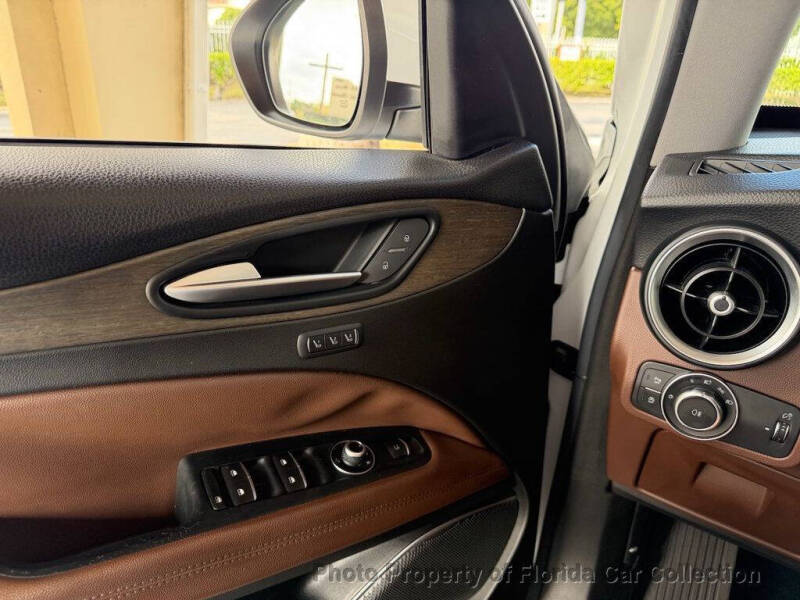 2018 Alfa Romeo Stelvio Ti