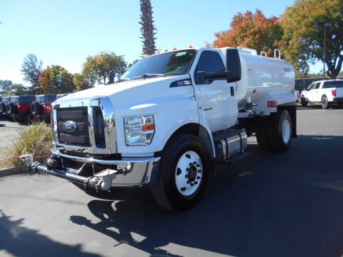 2022 Ford F-750 Super Duty