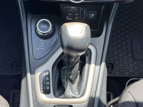 2017 Jeep Cherokee