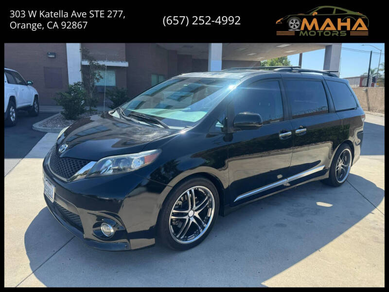 2013 Toyota Sienna SE 8-Passenger