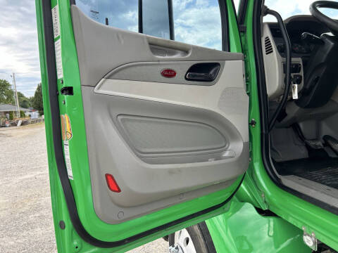 2020 Peterbilt 579 Road Tractor