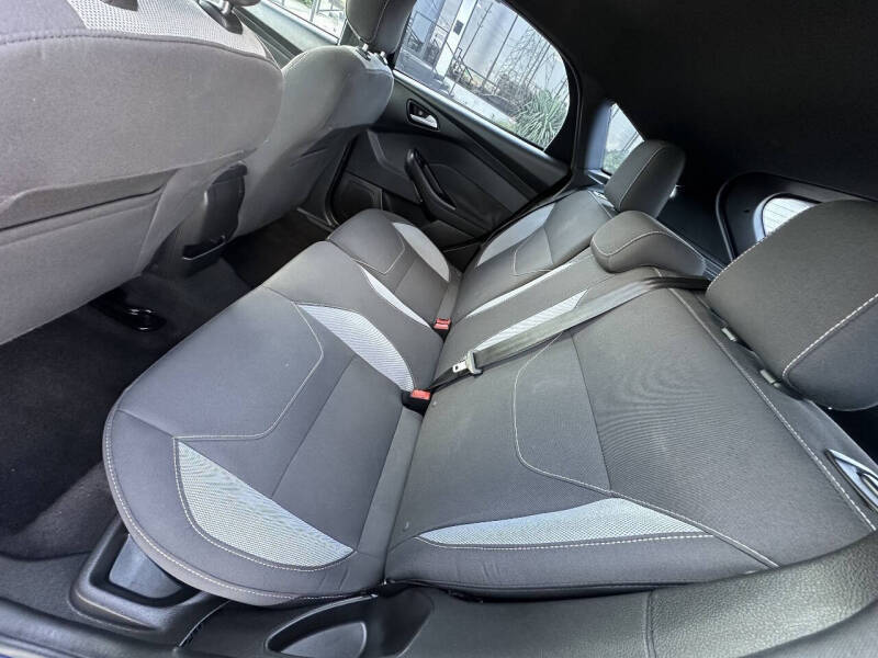 2017 Ford Focus ST