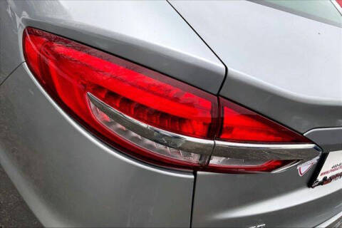 2020 Ford Fusion Hybrid SE