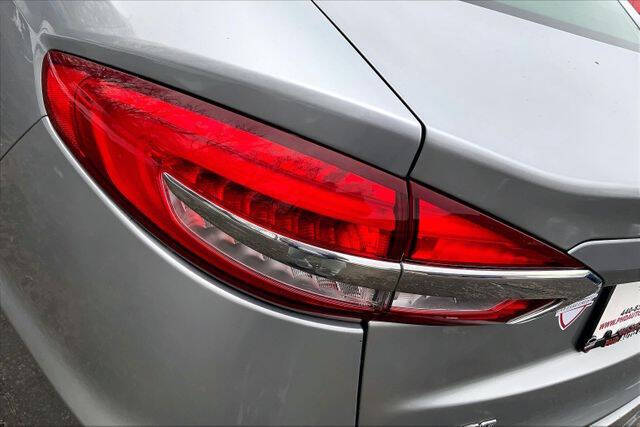 2020 Ford Fusion Hybrid SE