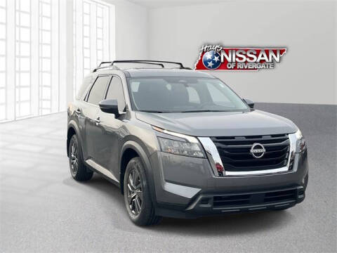 2023 Nissan Pathfinder SV