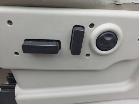 2004 Cadillac Escalade