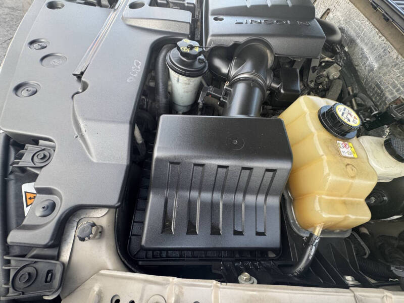 2008 Lincoln Navigator