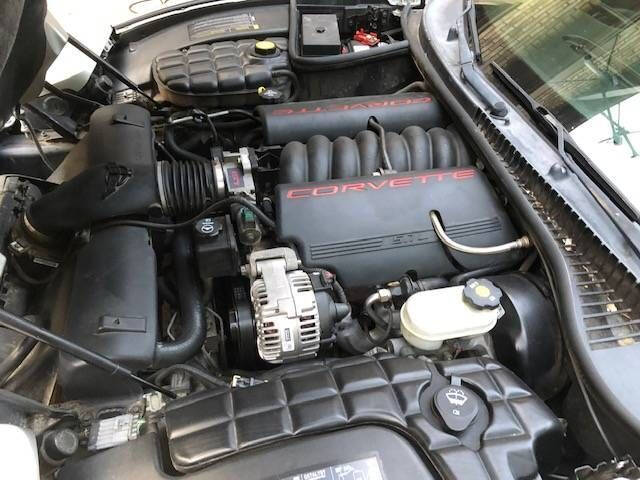 2004 Chevrolet Corvette