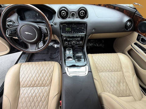 2019 Jaguar XJL