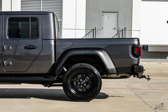 2024 Jeep Gladiator Sport