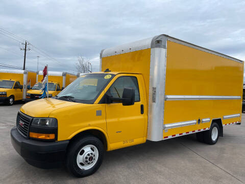 Box Truck For Sale in Houston, TX - Peek Motor Company Inc.