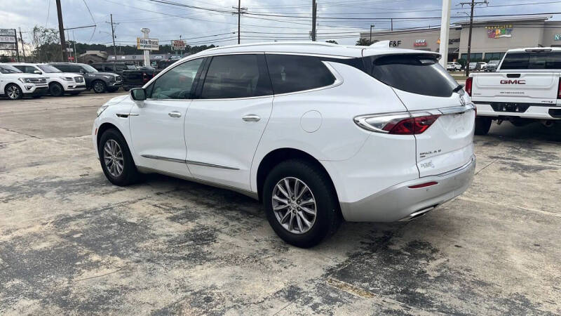 2024 Buick Enclave Premium