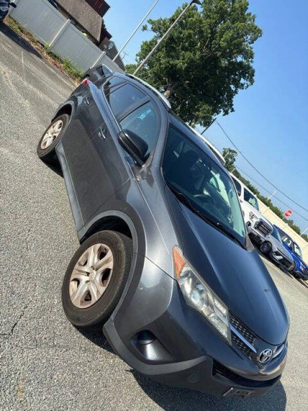 2014 Toyota RAV4 LE