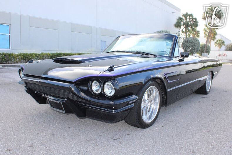 1964 Ford Thunderbird