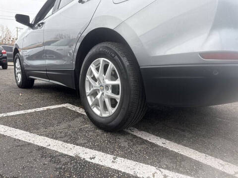 2023 Chevrolet Equinox LS