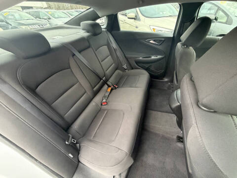 2018 Chevrolet Malibu LS