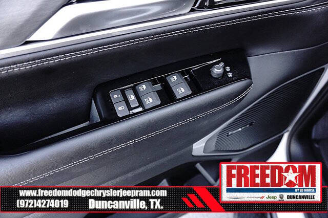 2025 Jeep Wagoneer Carbide