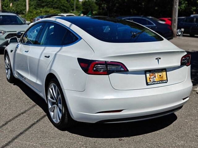 2019 Tesla Model 3 Mid Range