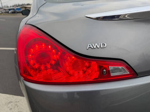 2014 Infiniti Q60 Coupe