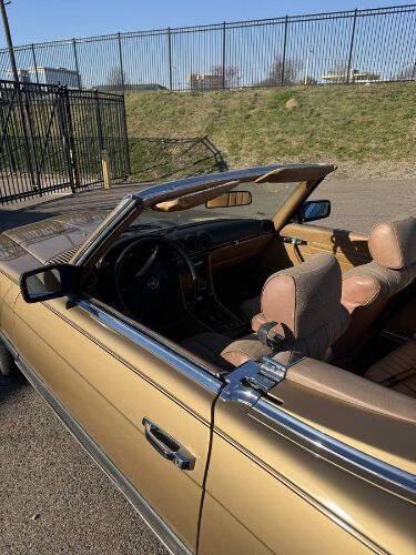 1982 Mercedes-Benz SL-Class