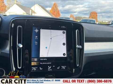 2019 Volvo XC40 T5 Momentum