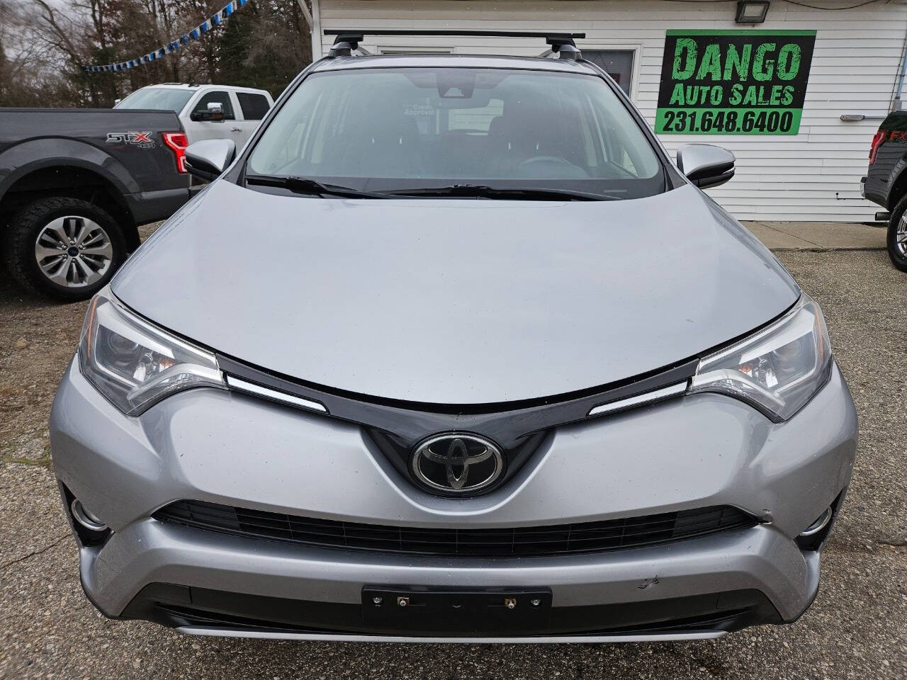 2018 Toyota RAV4 for sale at DANGO AUTO SALES in HOWARD CITY, MI