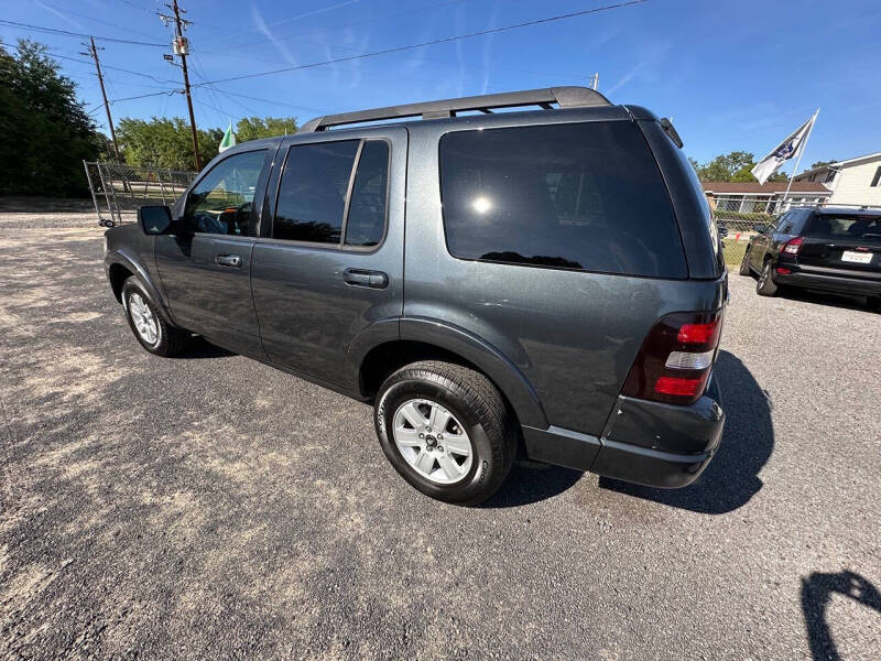 2010 Ford Explorer XLT
