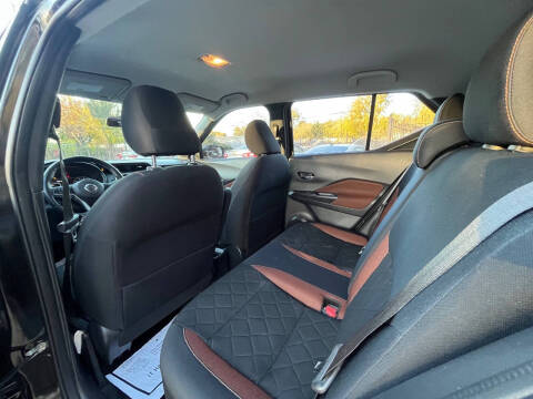 2018 Nissan Kicks SR