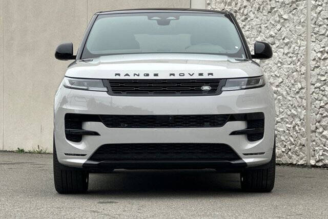 2025 Land Rover Range Rover Sport P400 Dynamic SE