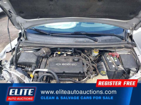 2015 Chevrolet Sonic LT Auto