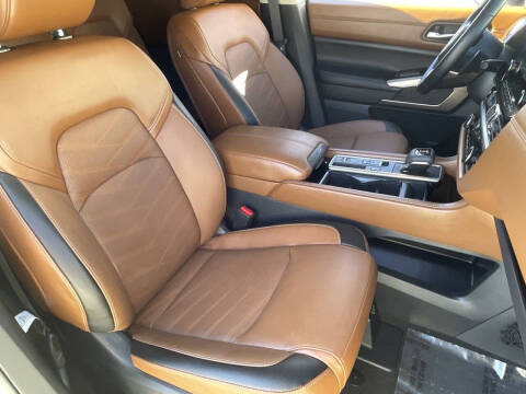 2023 Nissan Pathfinder Platinum