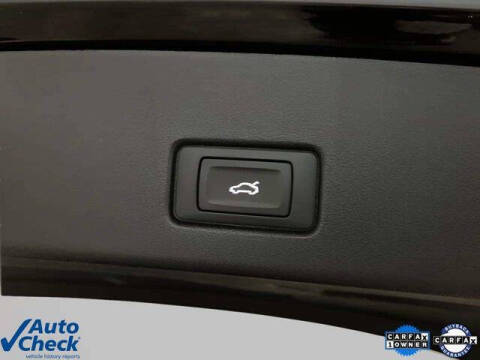 2024 Audi Q4 e-tron Premium 40